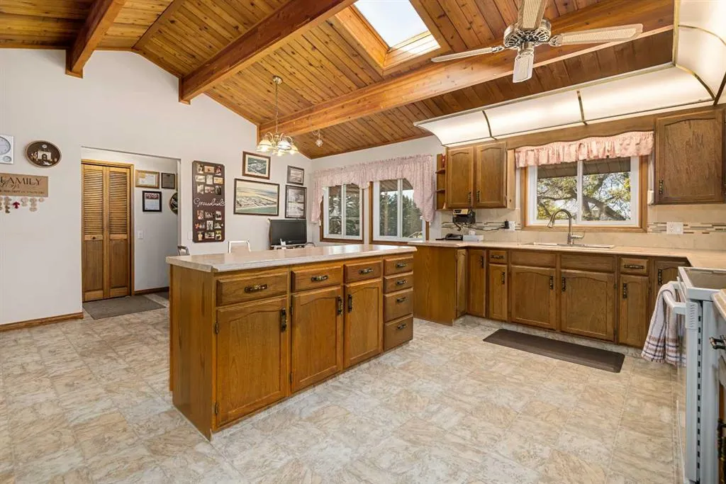 27403 Township Road 292