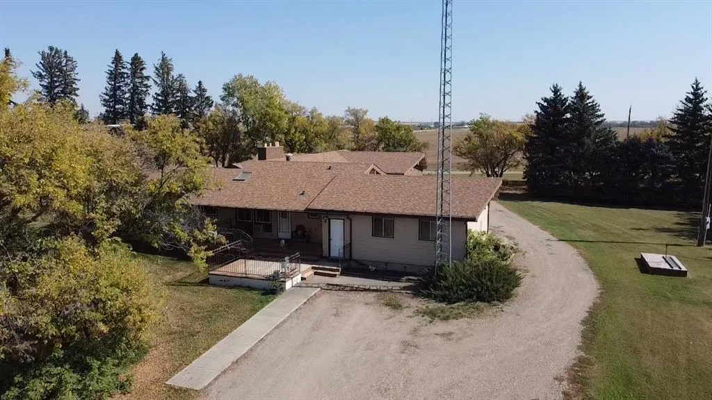 27403 Township Road 292