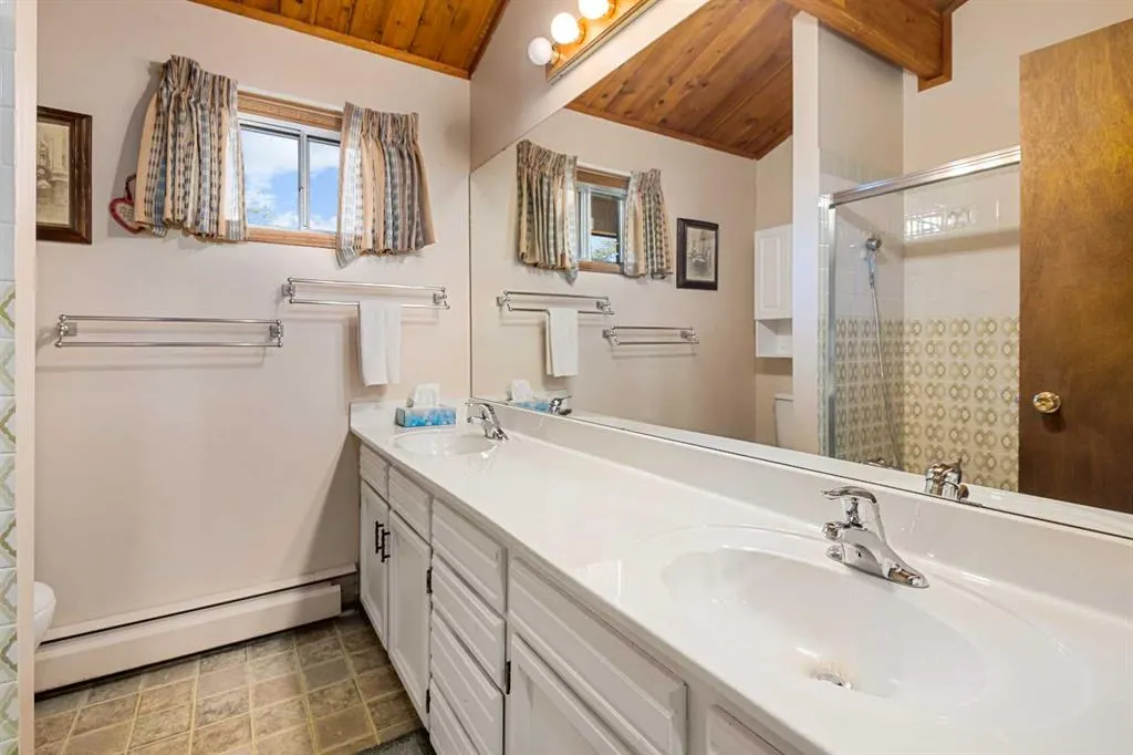 27403 Township Road 292