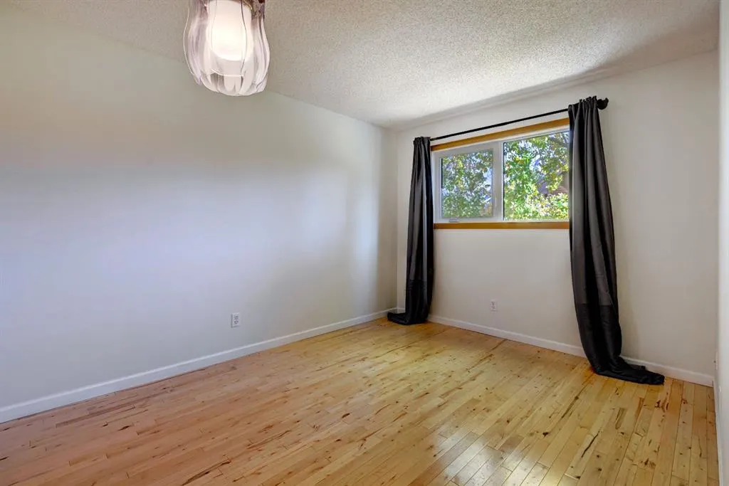 200 Three Sisters Drive, #105