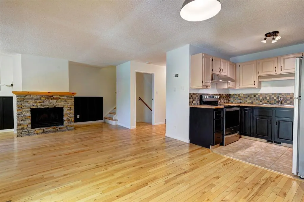 200 Three Sisters Drive, #105