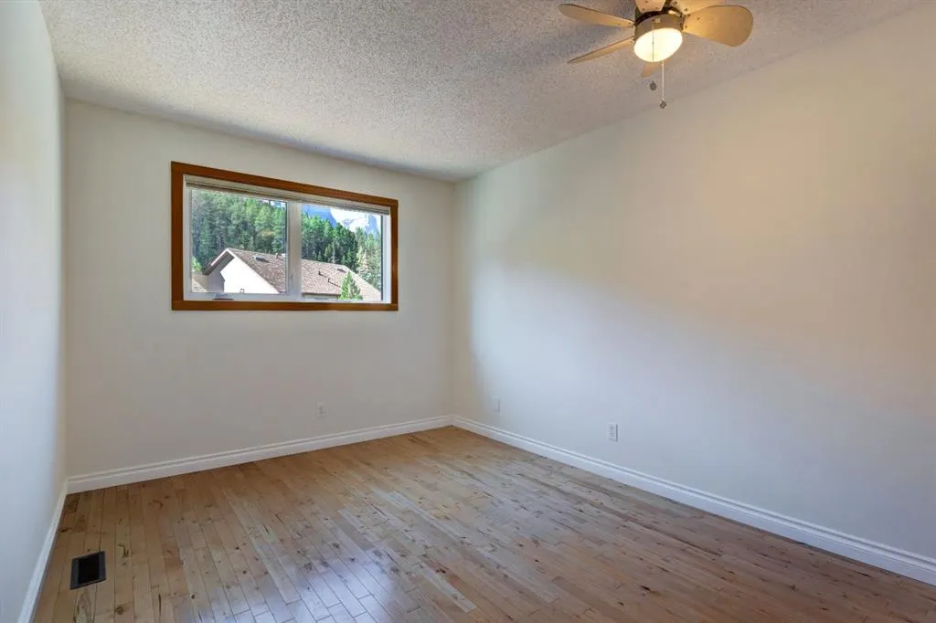 200 Three Sisters Drive, #105