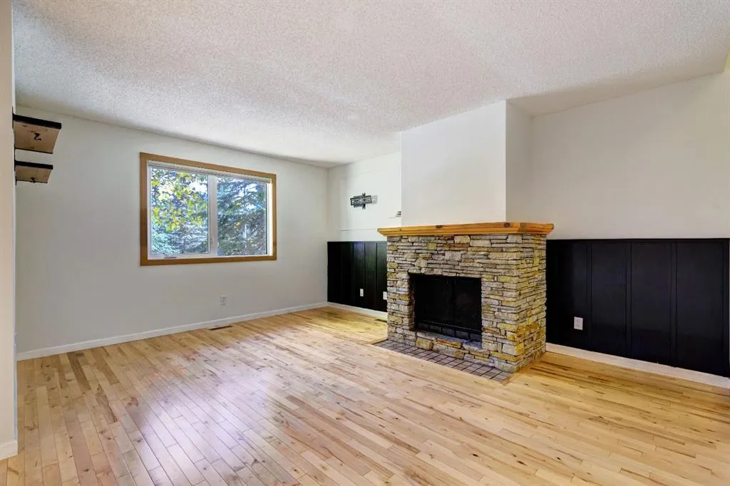 200 Three Sisters Drive, #105