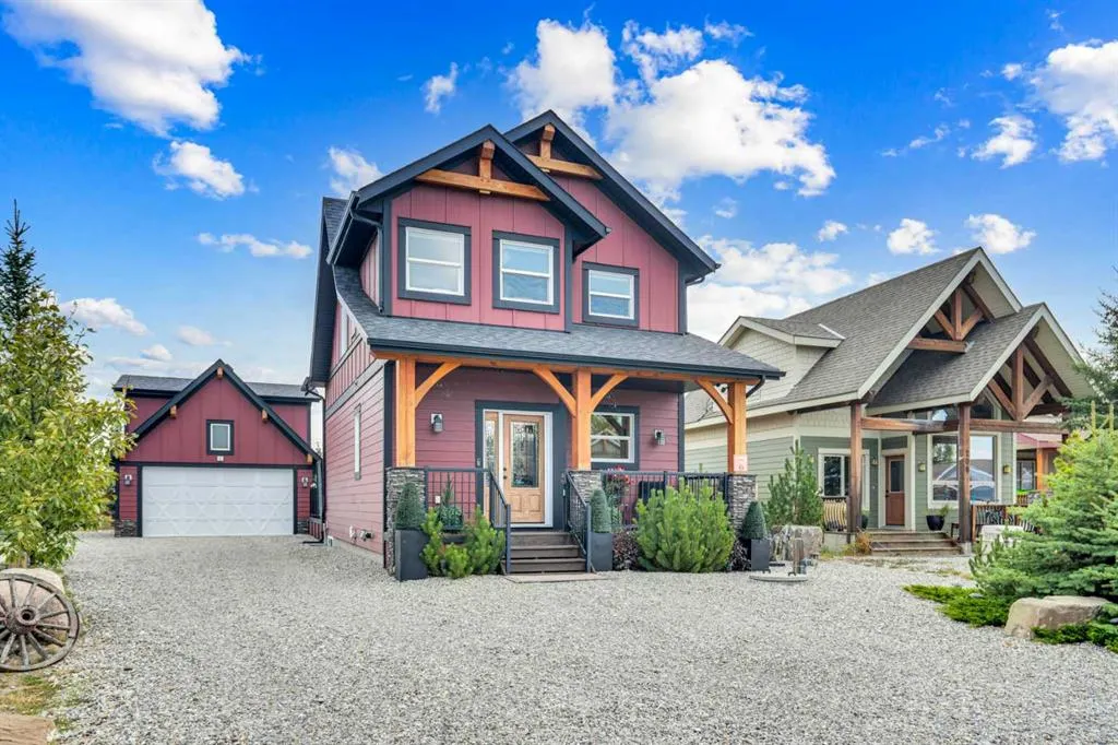 210 CottageClub Crescent