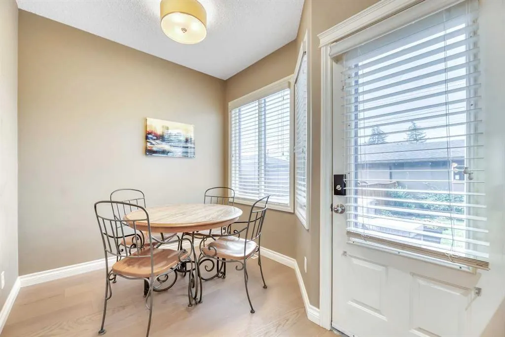 2605 30 Street SW