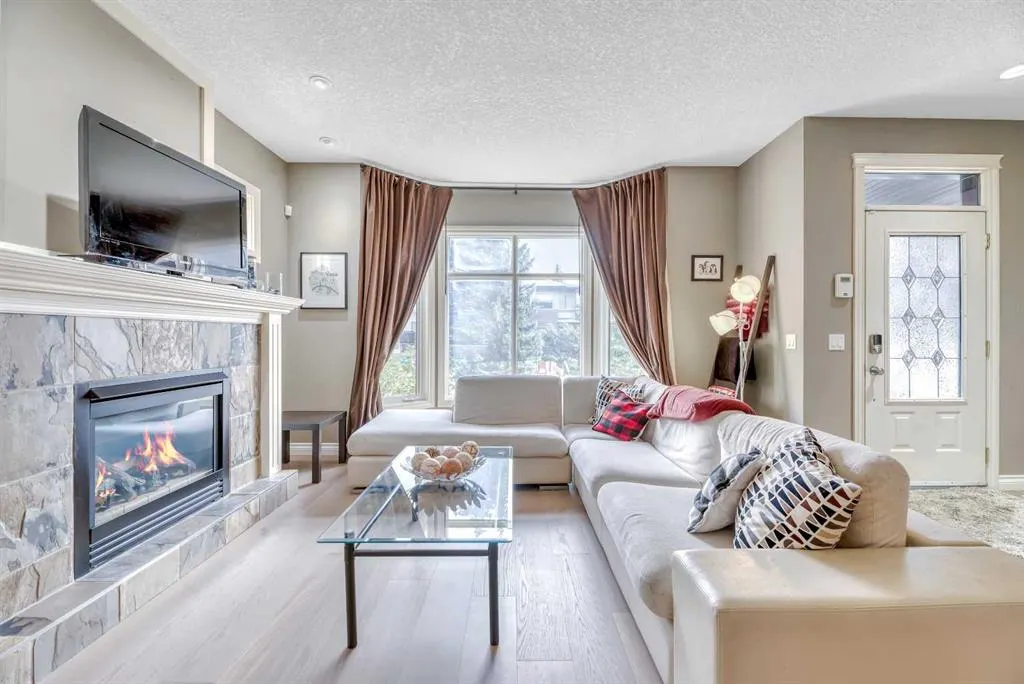 2605 30 Street SW