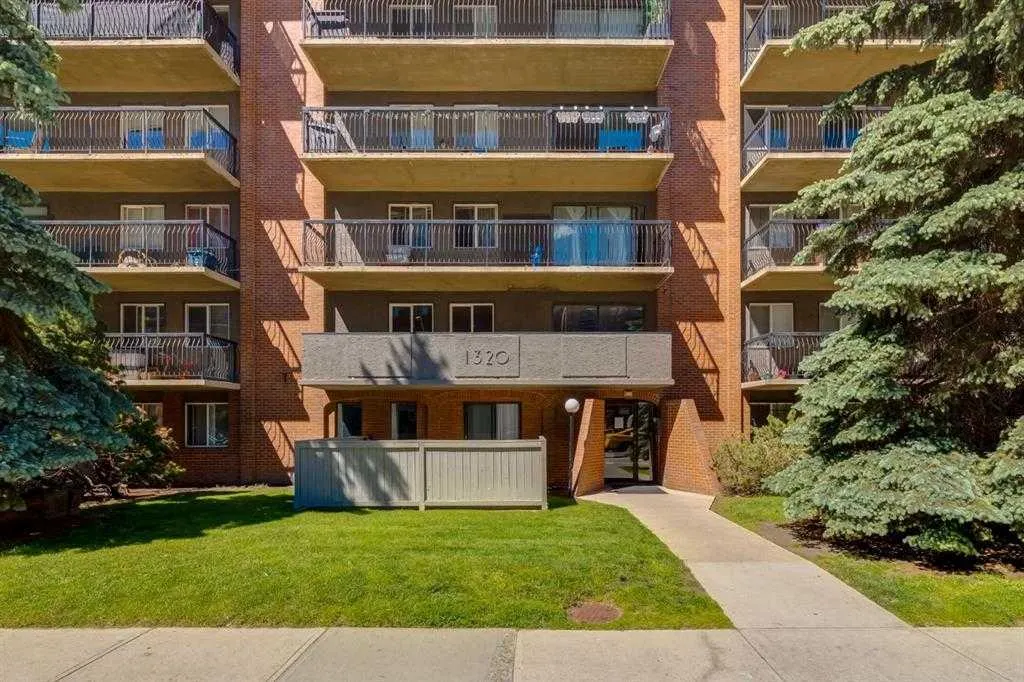 1320 12 Avenue SW, #306