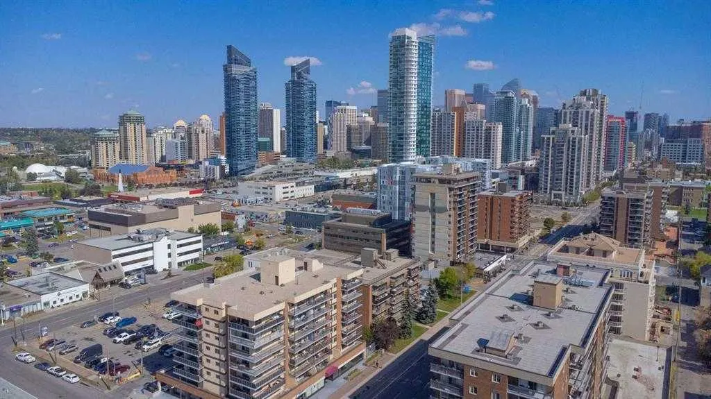 1320 12 Avenue SW, #306
