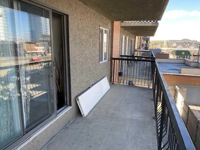 1320 12 Avenue SW, #306