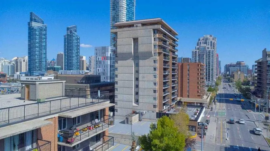 1320 12 Avenue SW, #306