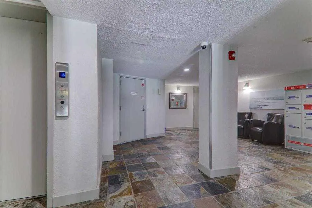 1320 12 Avenue SW, #306