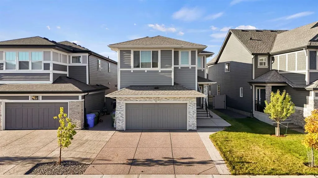 49 Legacy Glen Circle SE