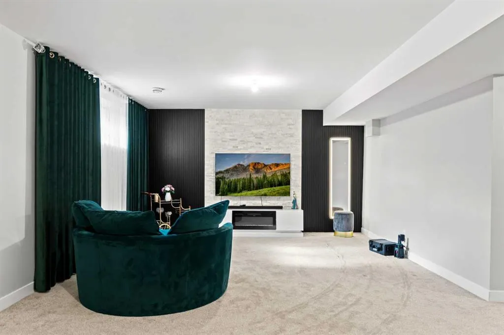 49 Legacy Glen Circle SE