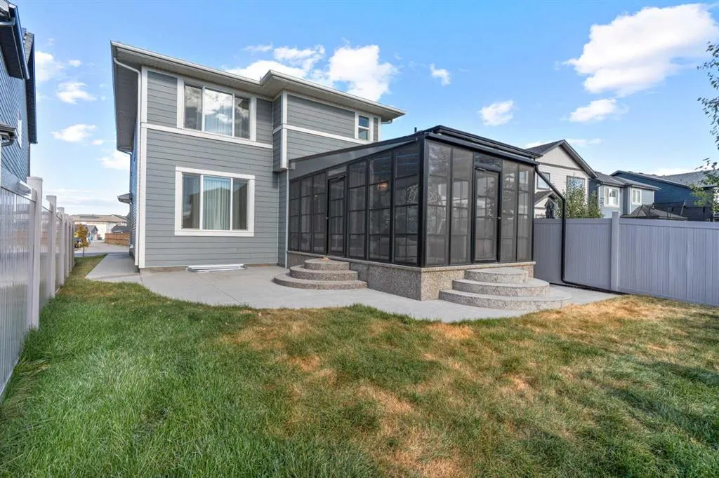 49 Legacy Glen Circle SE