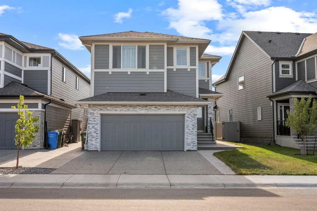 49 Legacy Glen Circle SE