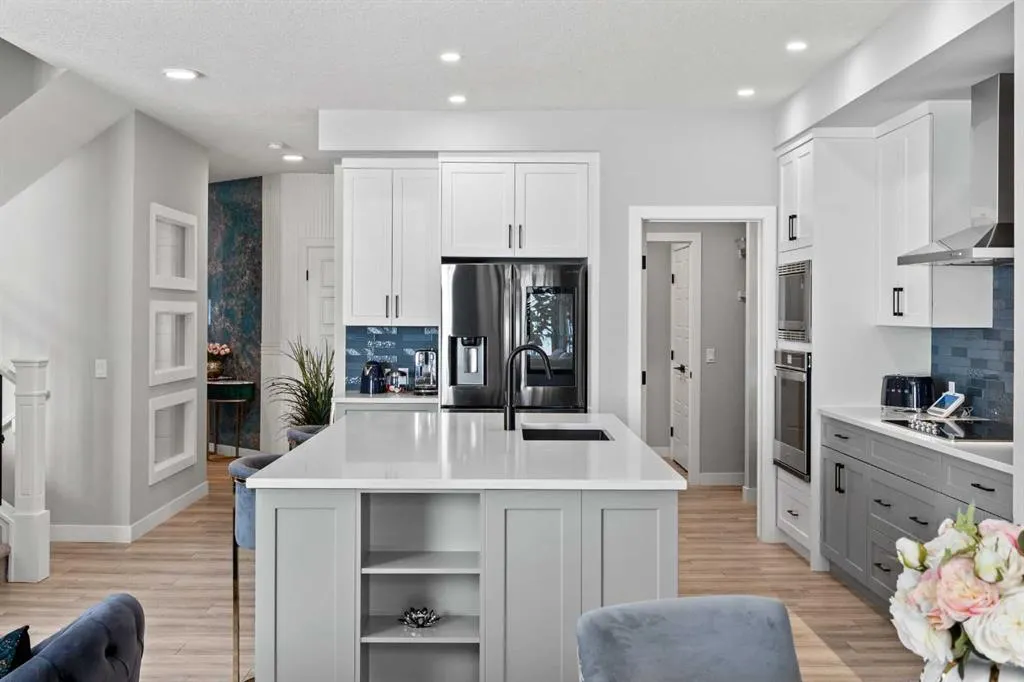49 Legacy Glen Circle SE