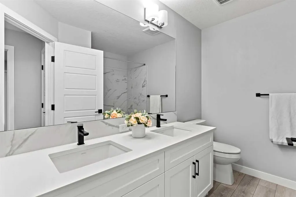 49 Legacy Glen Circle SE