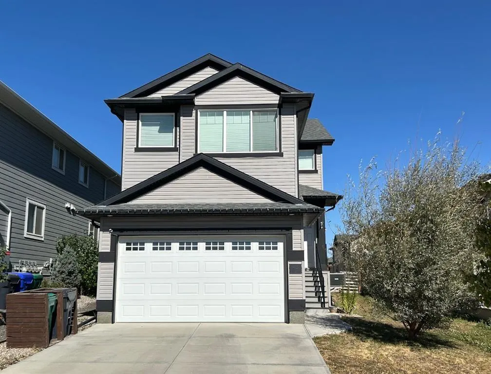 43 Country Meadows Boulevard W