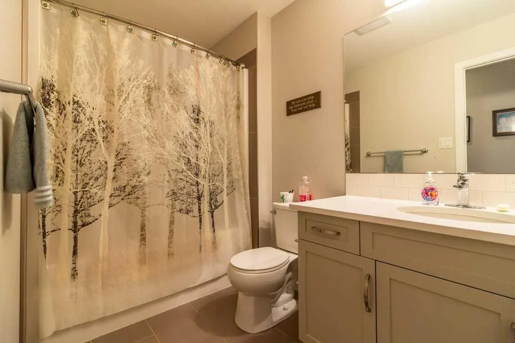 43 Country Meadows Boulevard W