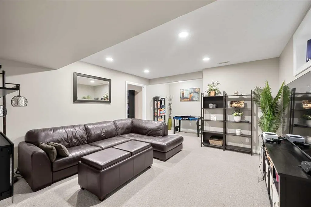 131 Crystalridge Court