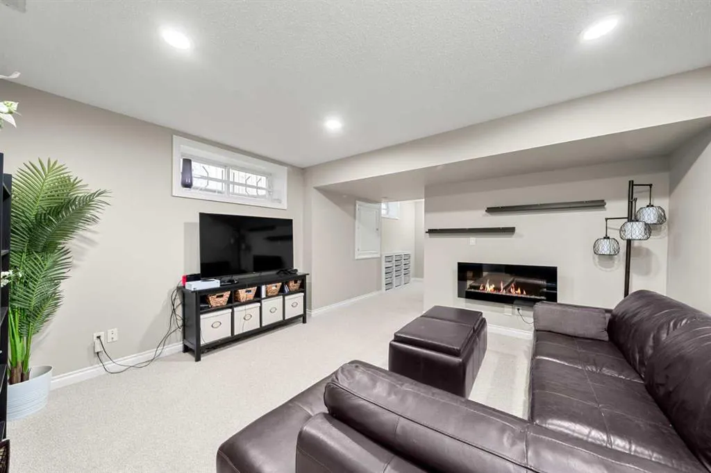 131 Crystalridge Court