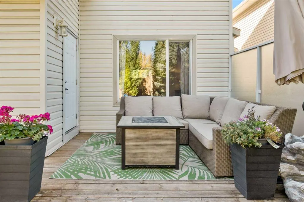 131 Crystalridge Court