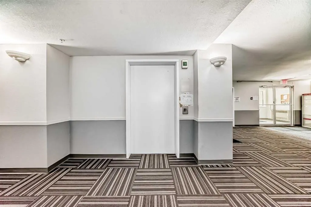 604 8 Street SW, #4201