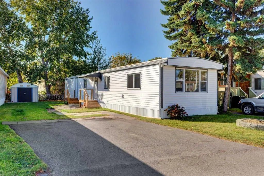 6724 17 Avenue SE, #142