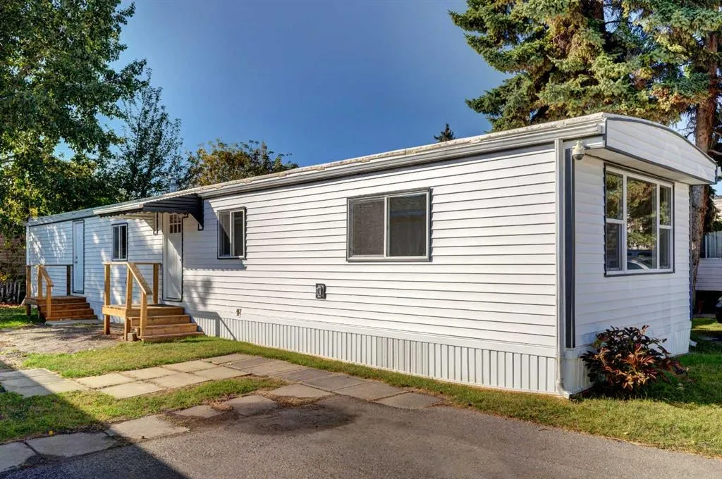6724 17 Avenue SE, #142