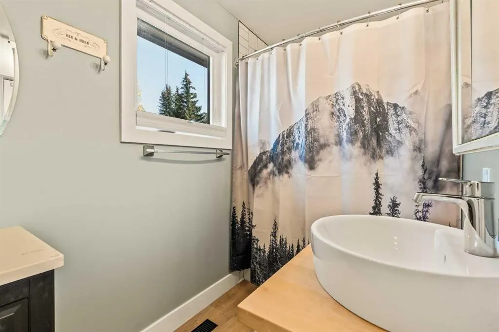 200 Three Sisters Drive, #109