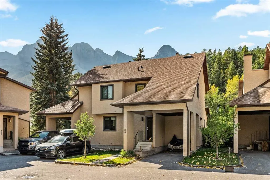 200 Three Sisters Drive, #109