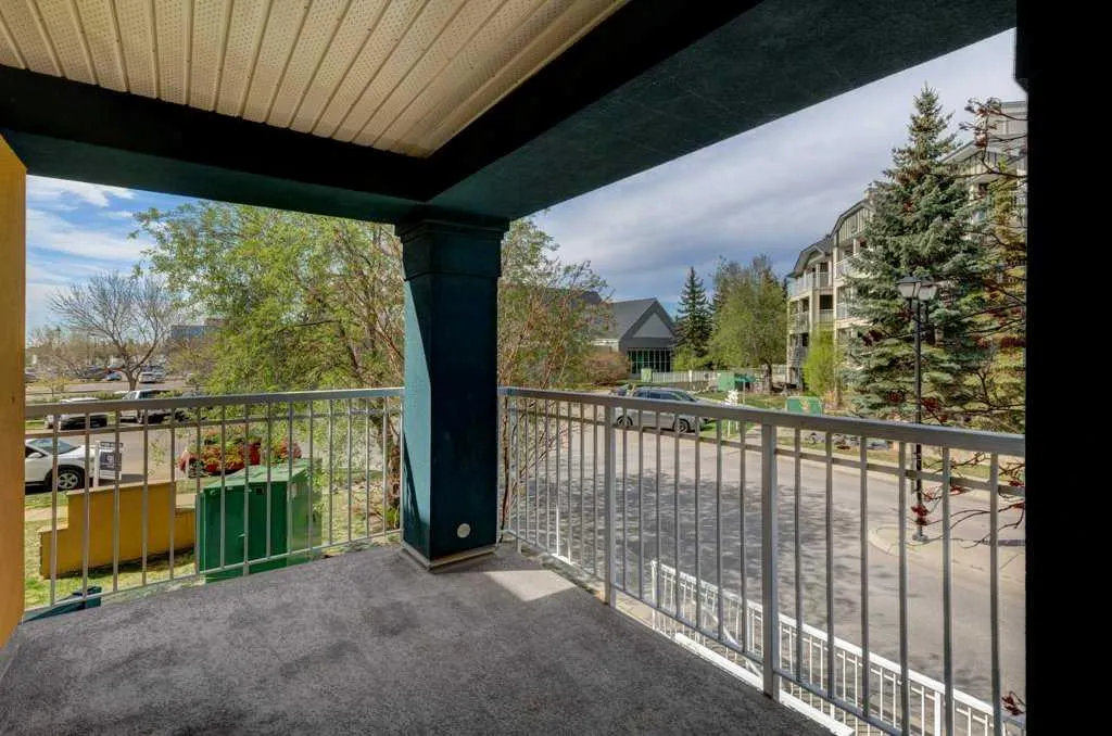 30 Richard Court SW, #233