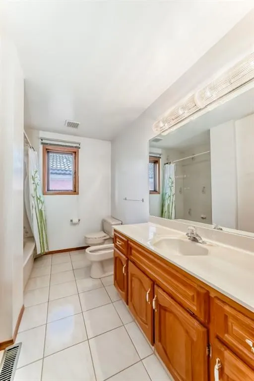 17 Santana Manor NW