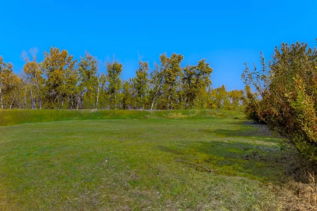 2 Deibert Close SW