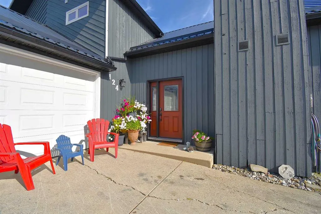 124 Seabolt Crescent