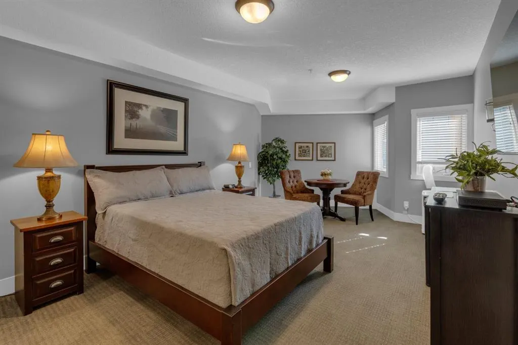 77 George Fox Trail, #113