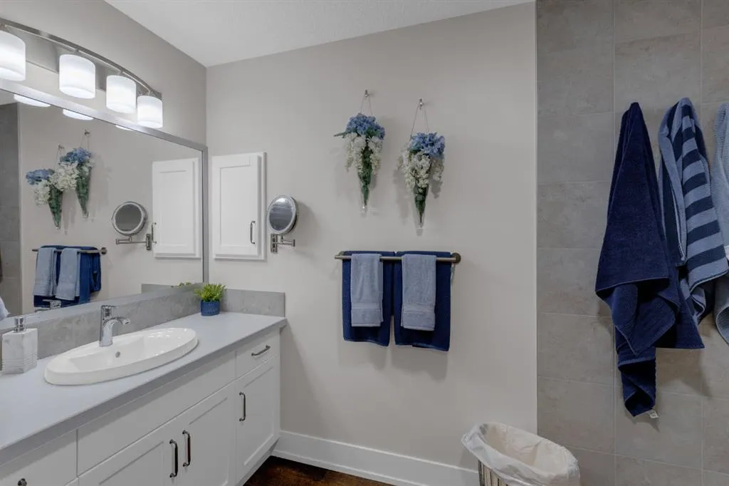 77 George Fox Trail, #113