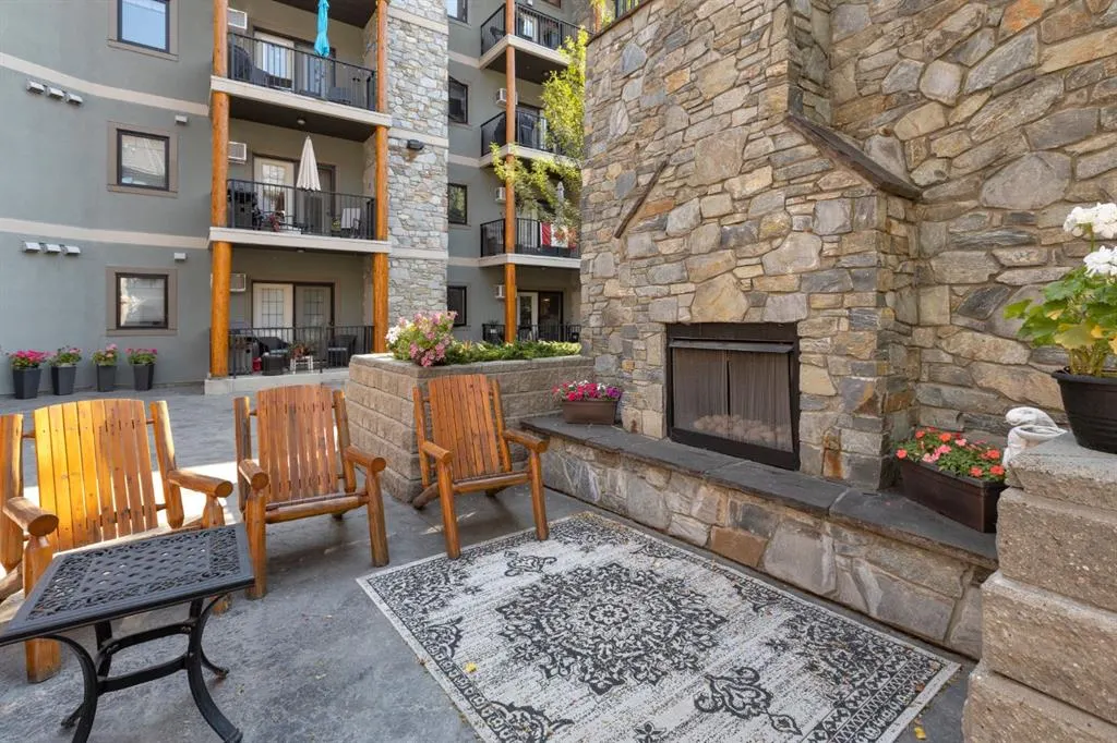 77 George Fox Trail, #113