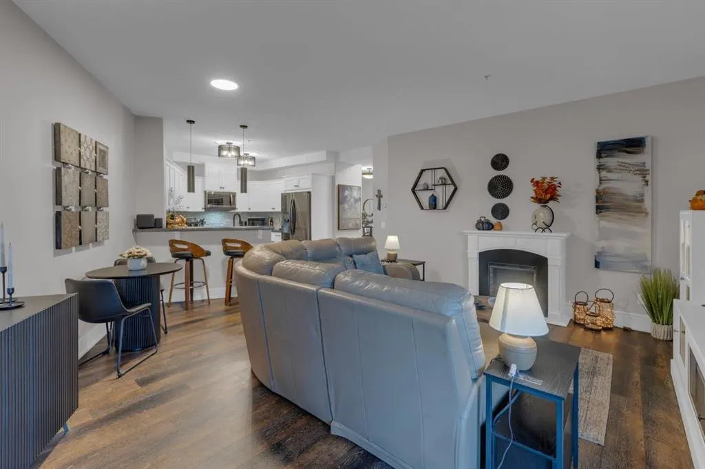 77 George Fox Trail, #113