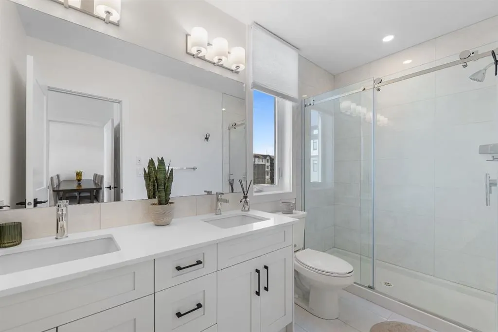 40 Sage Hill Walk NW, #316