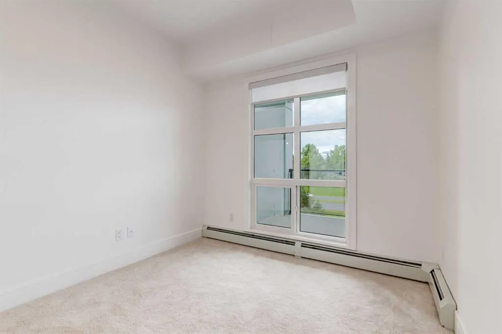 330 Dieppe Drive SW, #406