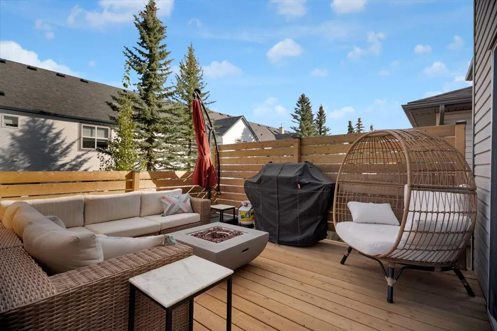 154 Bridlewood Court SW