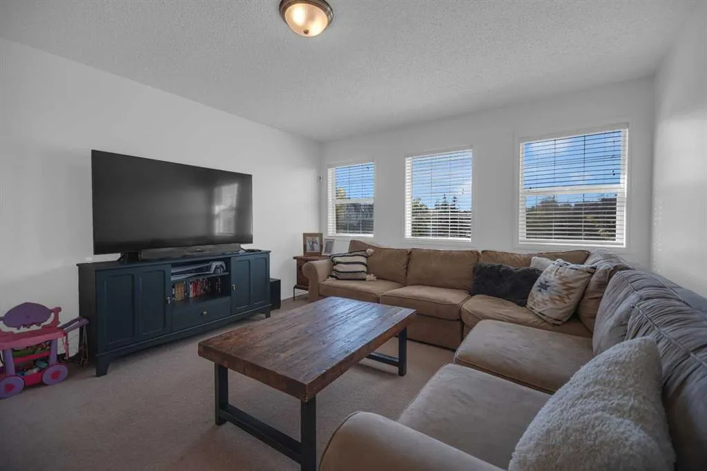 154 Bridlewood Court SW