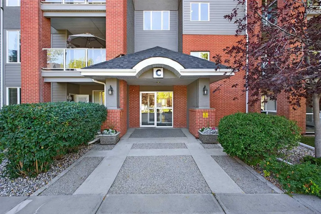 15 Everstone Drive SW, #446