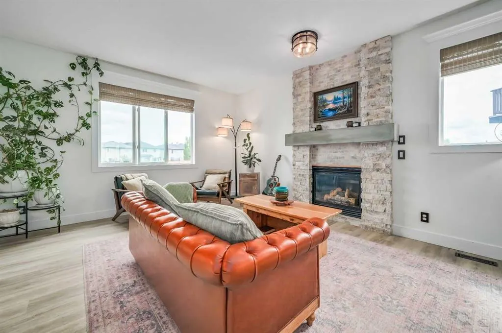 18 Cimarron Grove Bay