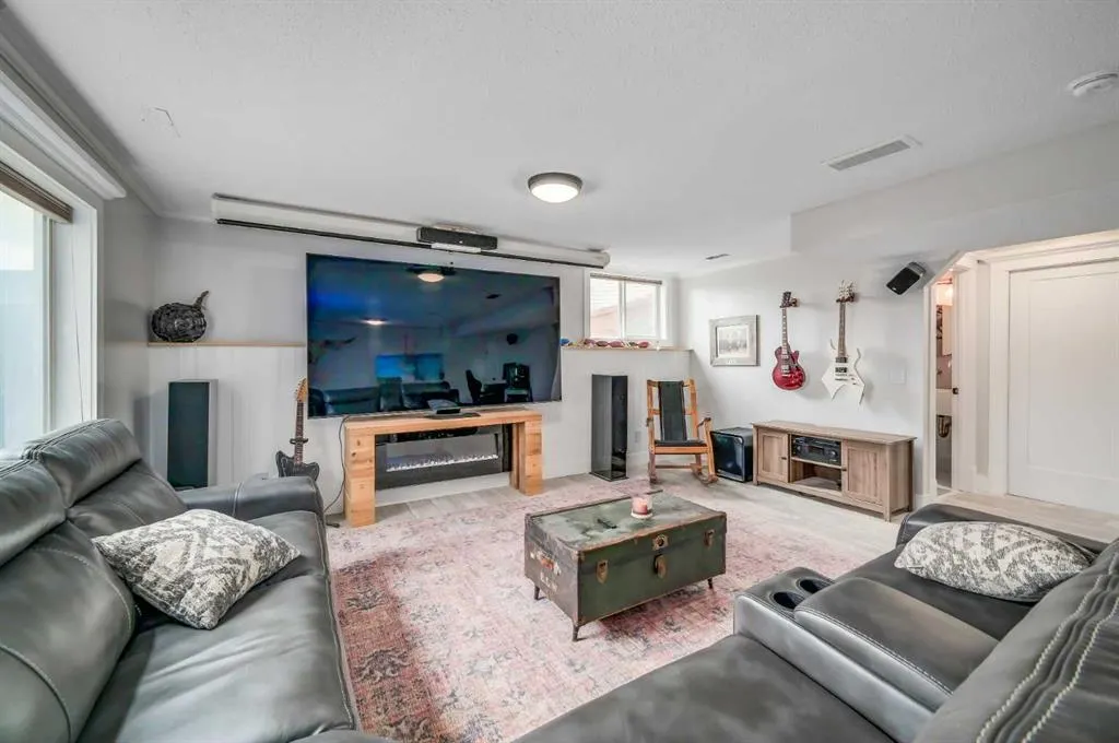 18 Cimarron Grove Bay