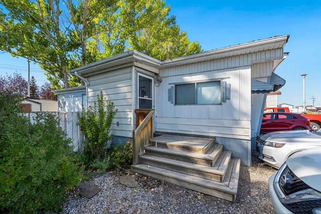 134 Village Way, #8