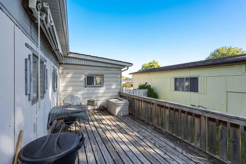 134 Village Way, #8
