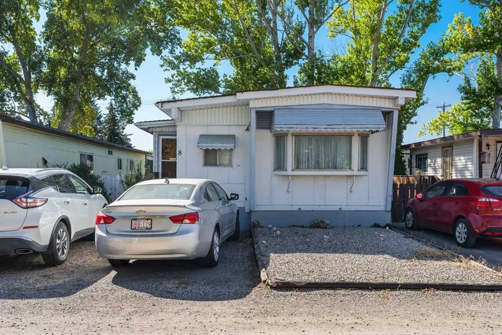 134 Village Way, #8