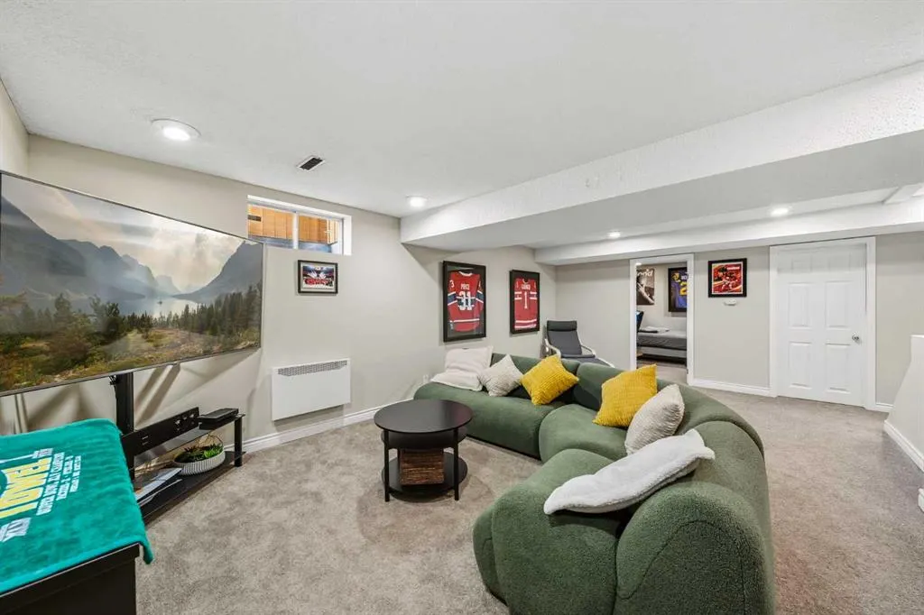 1375 Sunvista Way SE